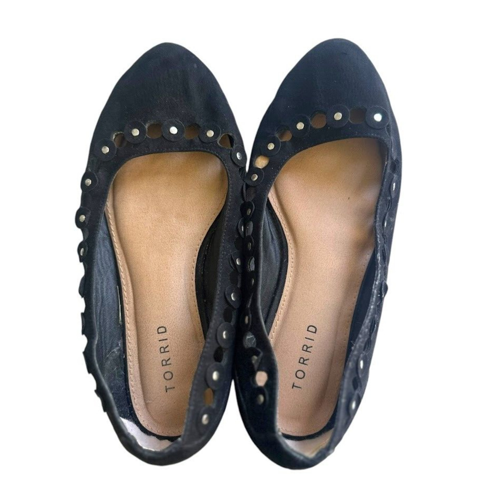 Torrid Black Ballet Flats Faux Suede Vegan Laser Cut Studded Black Size 8.5W